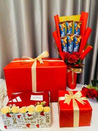 Gifting & Party Supplies wholesale UAE bulk export