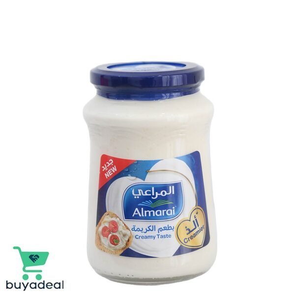 Bulk packaging of Almarai Spreadable Cream Cheese for wholesale buyers.
