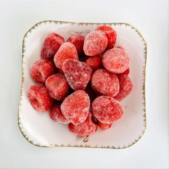 China Factory Wholesale Naturally Sweet Ripe Whole Clean Juicy IQF Frozen Strawberry