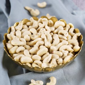 W240 Organic Cashew Nuts for Export