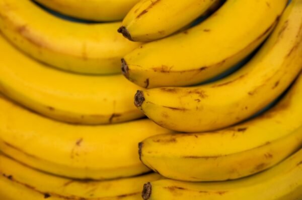 Bananas — Bulk & Wholesale Supply Small Yellow Banana UAE – Fresh Baby Bananas India Wholesale & Supplier Dubai (Sweet, Snack-Size) - wholesale supplier | AgroFoods Global
