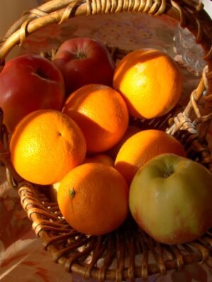 Fresh In Season Fruit Basket Large 10 kg - wholesale supplier | AgroFoods Global