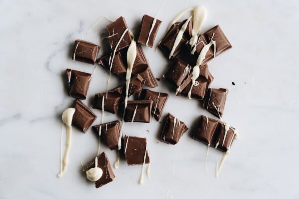 Cadbury Heroes Assorted Chocolate Carton 290g UAE – Wholesale Supplier - wholesale supplier | AgroFoods Global
