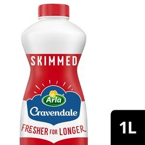 Cravendale Filtered Fresh Skimmed Milk Fresher for Longer 1L