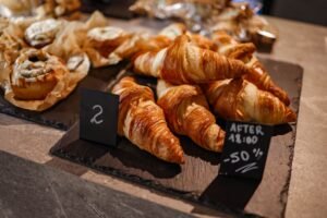 7 Days Chocolate Filled Croissant, 55g Pack of 6 – Wholesale & Export UAE - wholesale supplier | AgroFoods Global