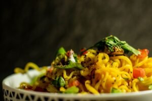 Nestle Maggi 2 Minutes Curry Flavour Noodles 79g Pack of 5 – Wholesale & Export UAE - wholesale supplier | AgroFoods Global