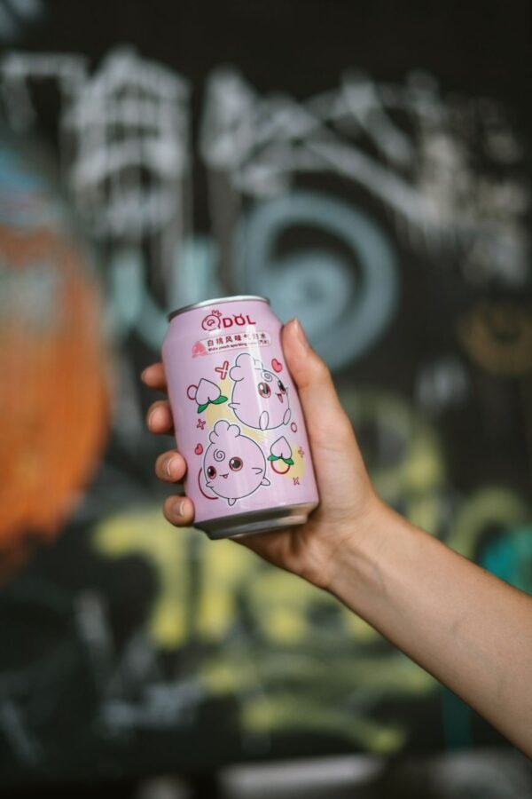 Mogu Mogu Lychee Flavored Drink with Nata de Coco, 320ml – Wholesale & Export UAE - wholesale supplier | AgroFoods Global