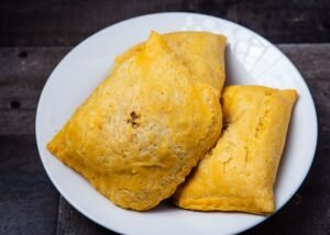 Sadia Jumbo Beef Burger Patties, 1kg – Wholesale & Export UAE - wholesale supplier | AgroFoods Global