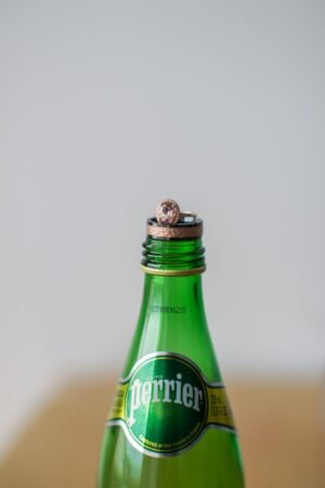 Perrier Sparkling Carbonated Mineral Water 200ml Pack of 6 – Wholesale & Export UAE - wholesale supplier | AgroFoods Global