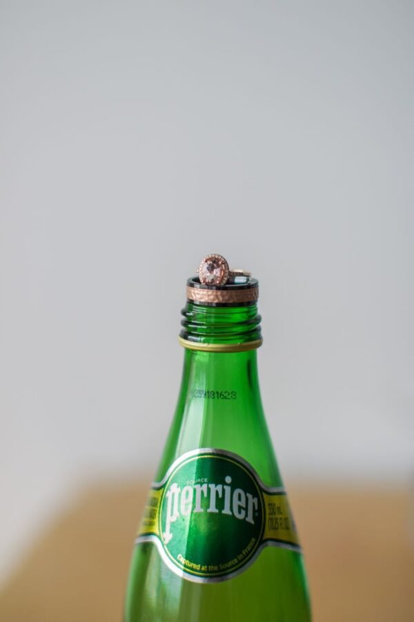 Perrier Sparkling Carbonated Mineral Water 200ml Pack of 6 – Wholesale & Export UAE - wholesale supplier | AgroFoods Global