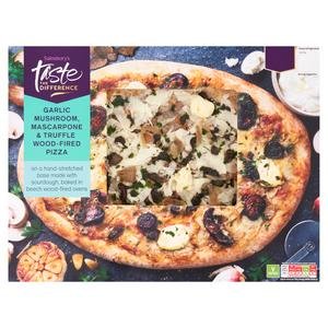 Sainsbury's Garlic Mushroom Mascarpone & Truffle Wood Fired Pizza, Taste the Difference 425g