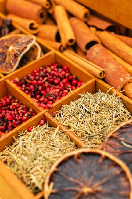Spices & Herbs — Bulk & Wholesale Supply MKPRO Raw Black Pepper From Vietnam - wholesale supplier | AgroFoods Global
