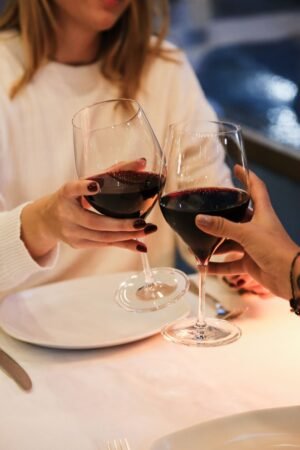 Polycarbonate Wine Glass 350ml – Wholesale & Export UAE - wholesale supplier | AgroFoods Global